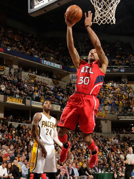 曾因场外争 曾因场外争