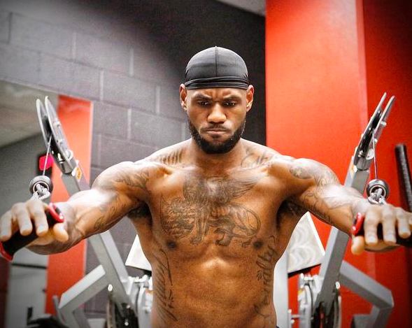 韩德森完成 韩德森完成